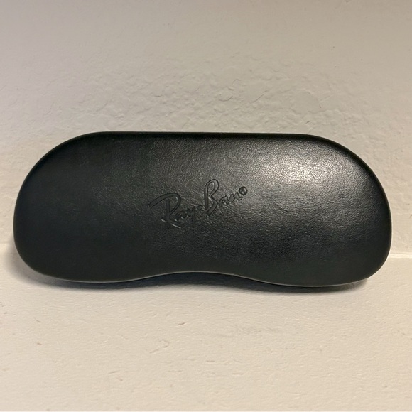 Ray-Ban Eyeglass Case - Picture 1 of 10